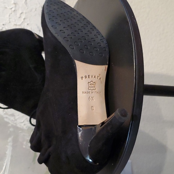 Prevata Yoyo Suede Black Heeled Ankle Booties Made In Italy Women's Size 6.5 - Picture 4 of 6
